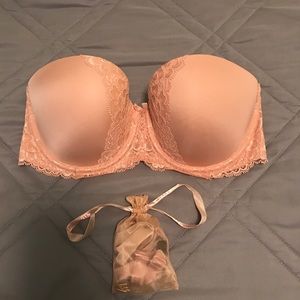 Victoria Secret Strapless Bra